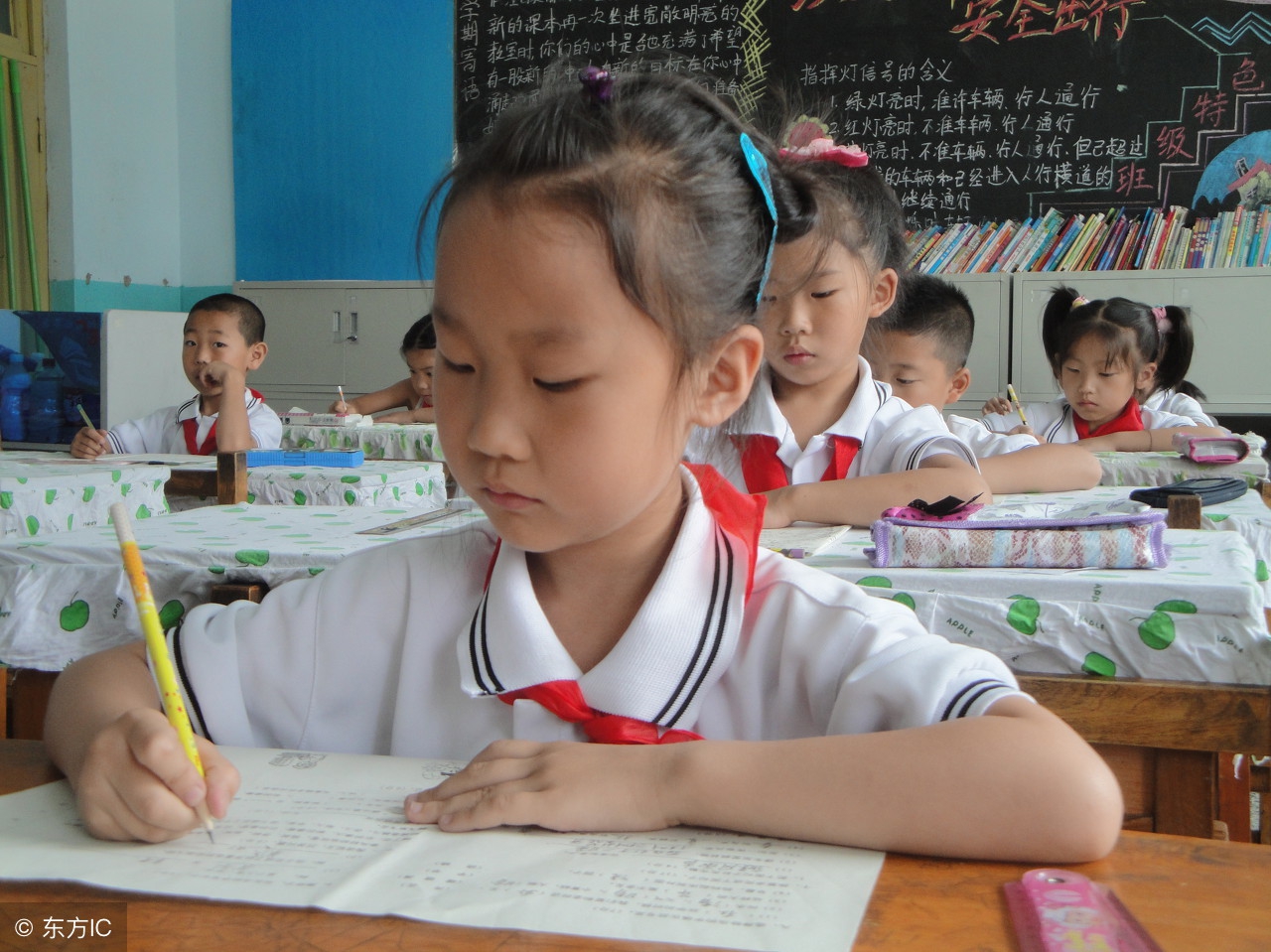 小学成语积累及解释造句,小学语文150个成语解析