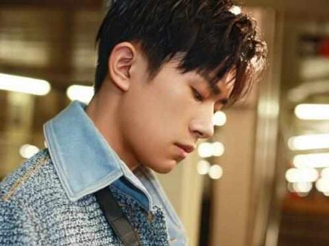 男生颜值主要看哪,男生颜值还行是几分