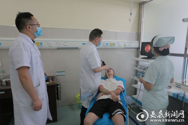 两个多小时的手术很顺利,两小时的手术