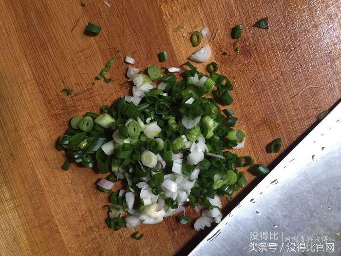 朝鲜族土豆饼教程视频,铁板土豆饼摆摊教程