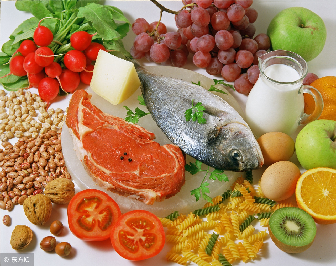 剖腹产十几天吃饭吃不下去正常吗,剖腹产后小米粥吃了胀气不