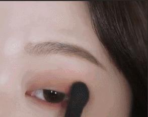 孟美岐眼妆心机不输石原里美,孟美岐直播眼妆