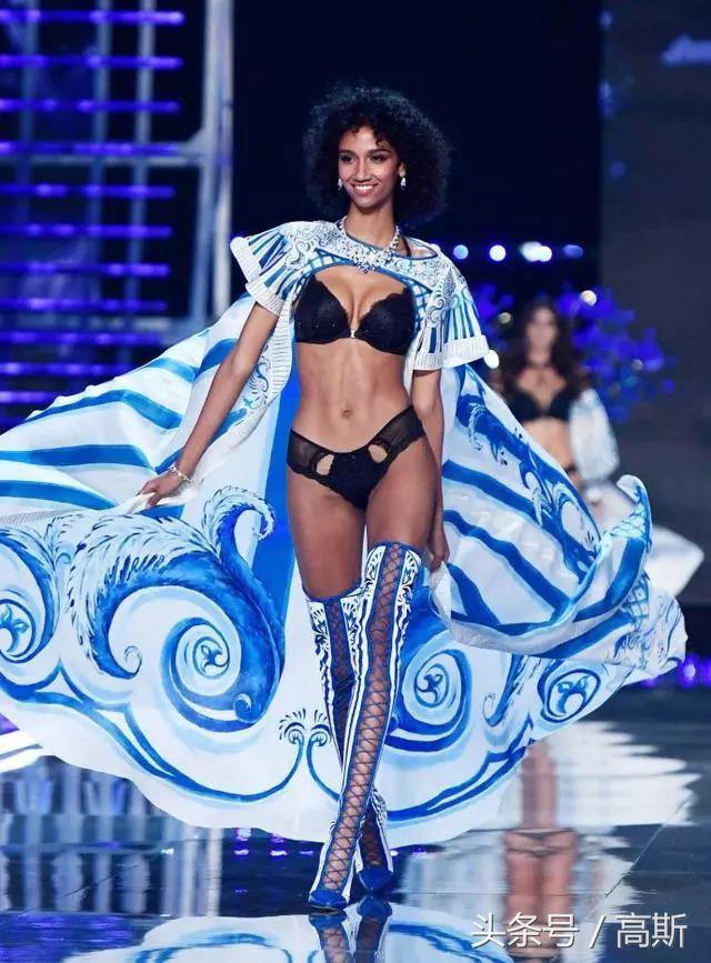 奚梦瑶刘雯同时走维密,维密刘雯奚梦瑶2018