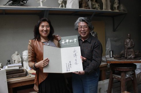 80岁以上雕塑大师曹春生,曹春生雕塑大师视频