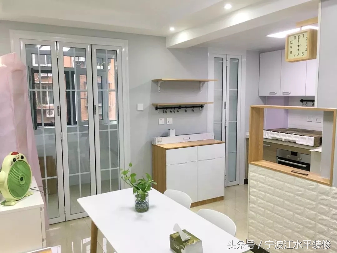 高档家用折叠门美观,折叠门适合弧形空间吗