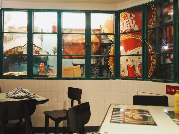 我在昆明,闺蜜在深圳,高铁开通后,我们约会香港