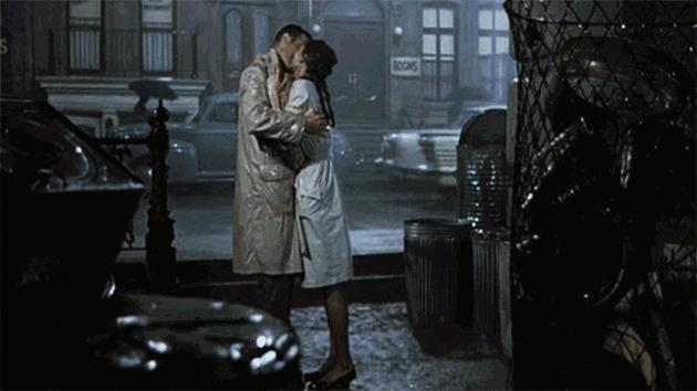 你的风衣原唱,你的风衣完整版