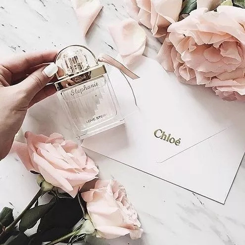 适合中式婚礼的香水好香,适合婚礼送的香水