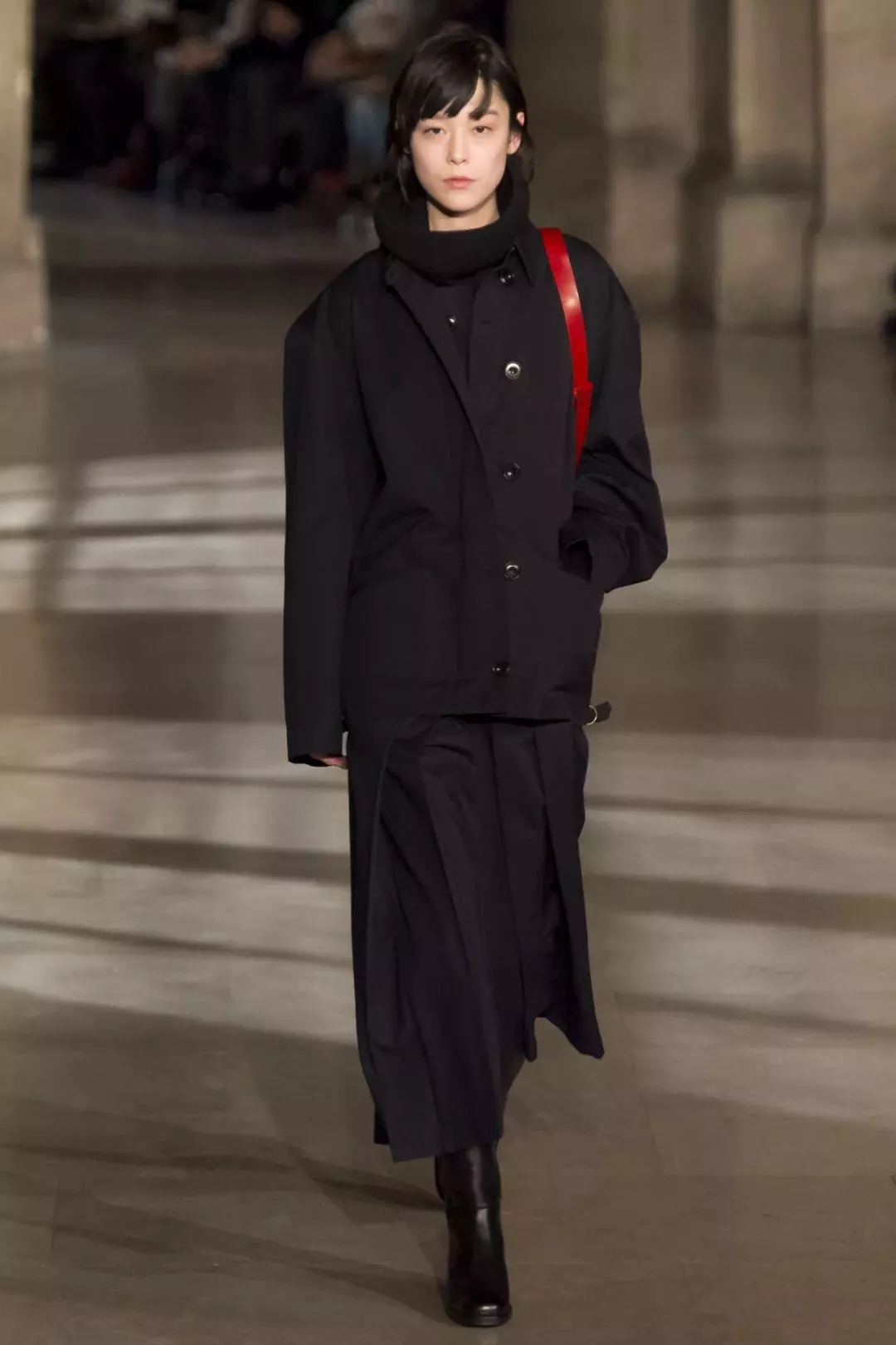 爱马仕设计师打造t恤,爱马仕前总监