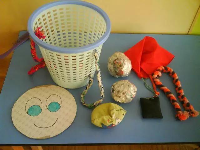 可操作手工玩教具,简单好玩的玩教具