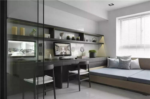 小户型不做榻榻米还能怎么装,小户型不做榻榻米带书桌衣柜