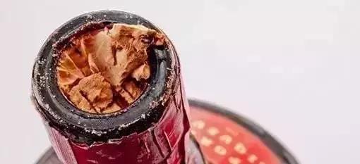 开葡萄酒断塞不要慌,葡萄酒木塞断什么原因