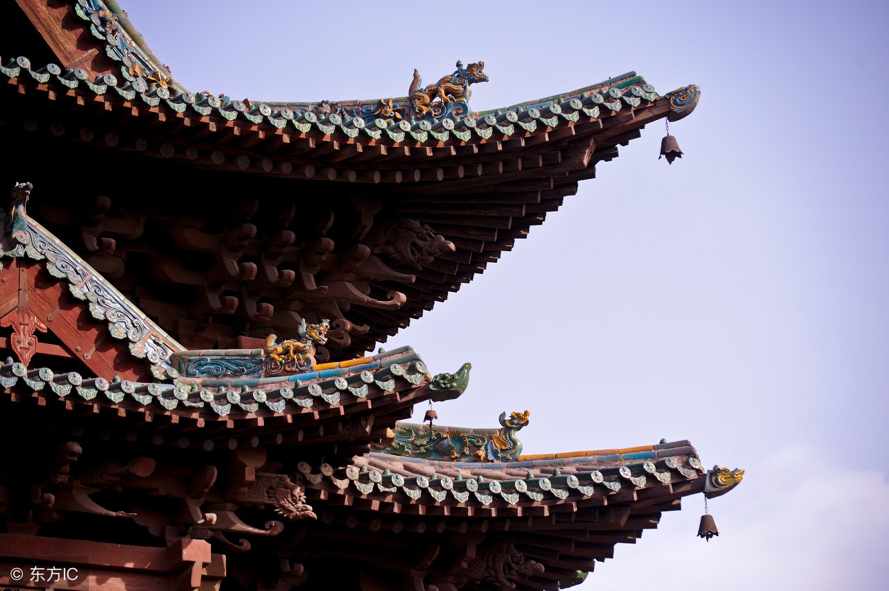 大门对阳台破败不聚财,大门对阳台为什么不聚财