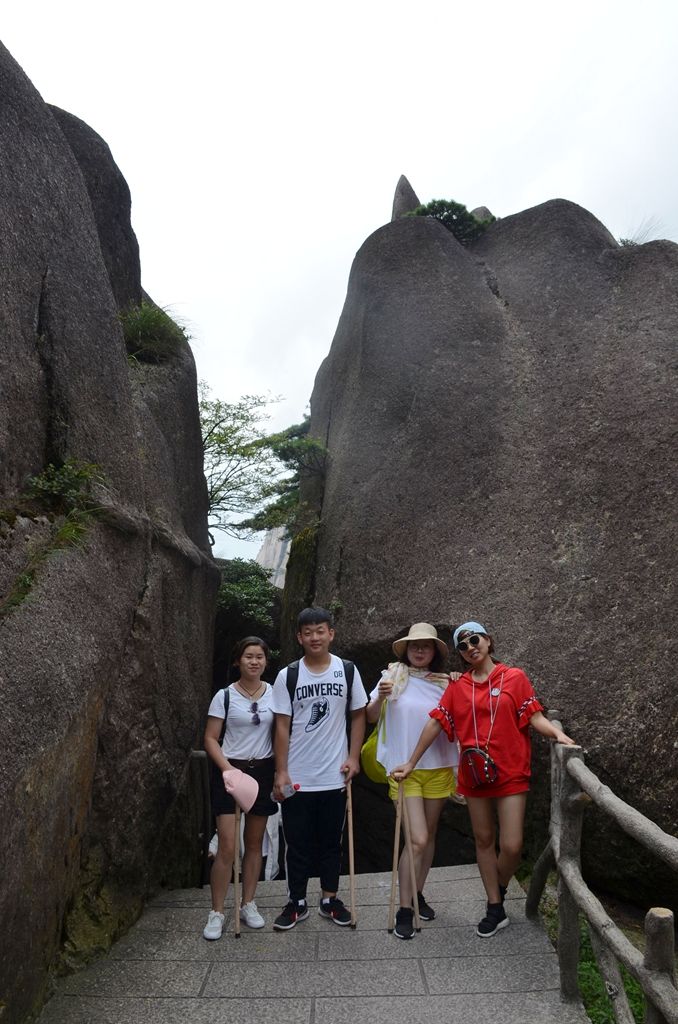 八月的黄山风景,独一无二的一品黄山