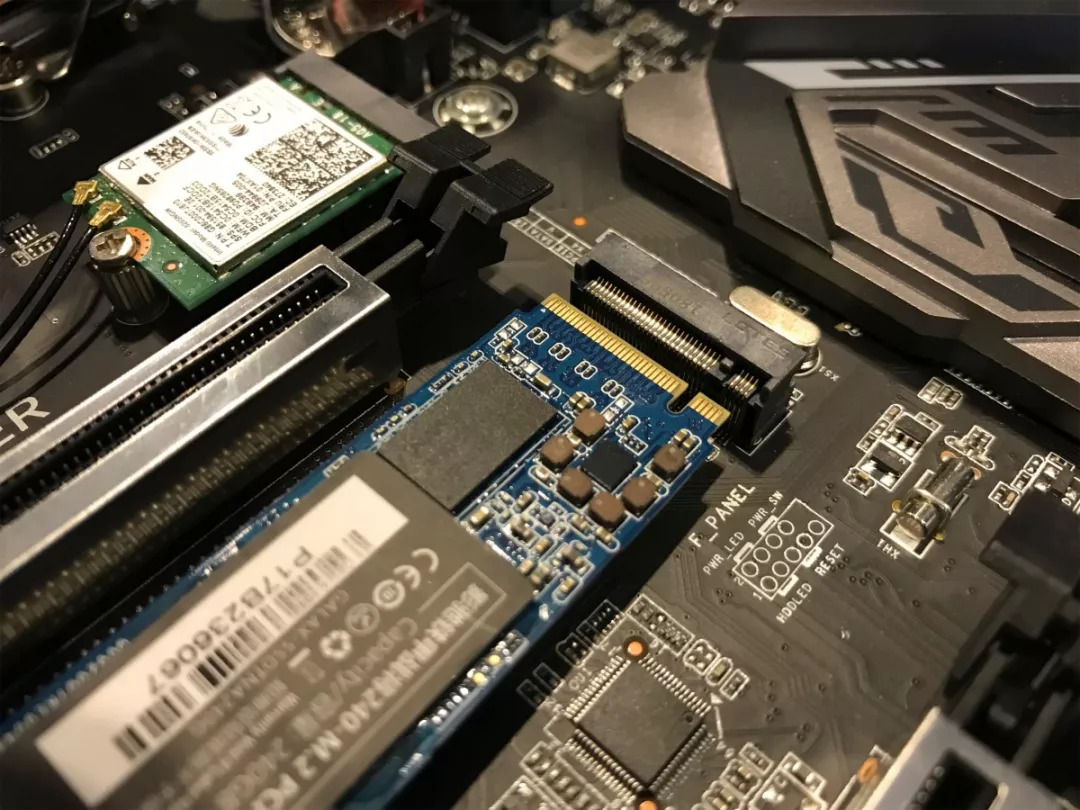 ssd固态硬盘在pe怎么分区,ssd固态硬盘分区方案建议