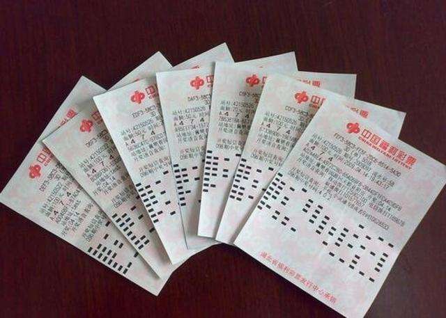 买彩票能赚钱吗？数学概率说不可能，除非你碰到卖彩票的不会算账