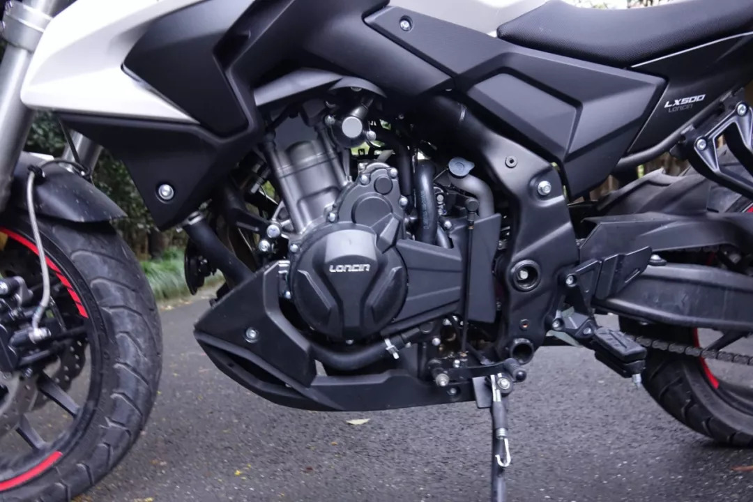 隆鑫无极300现在报价,隆鑫无极300摩托报价