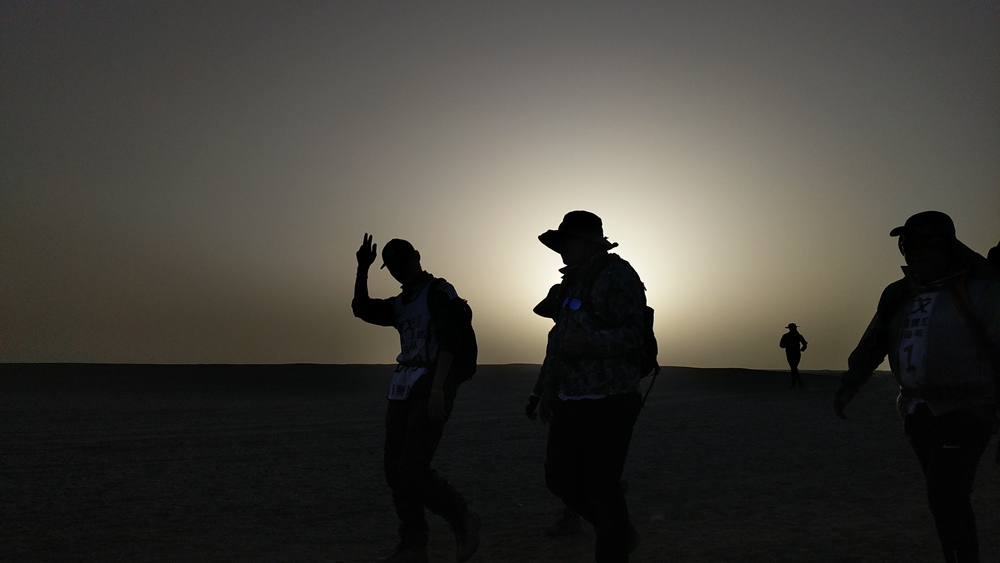 死亡并不可怕可怕的是被人遗忘,死亡可怕还是活着可怕