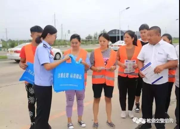 交警五个一进驾校,五个一进驾校是指什么内容