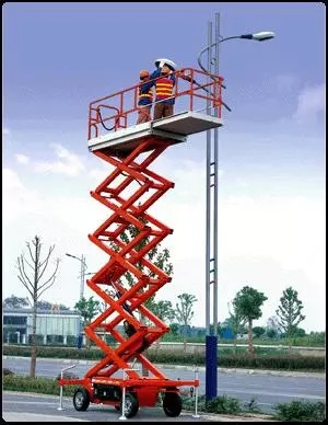江苏剪叉式高空作业平台租赁,通冠登高车租赁