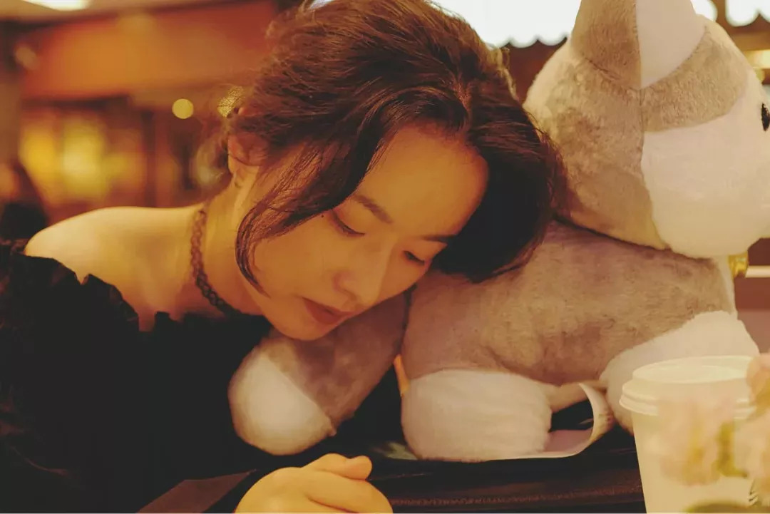 娃娃机惊现真娃娃,深圳真人娃娃机视频