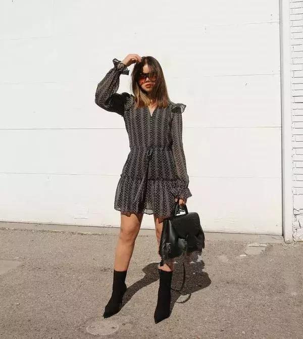 胖女孩的穿衣典范｜她又矮又胖，却因穿衣有18万关注？