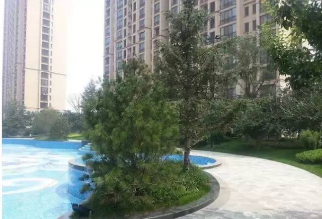 花岗石地面铺贴的施工工艺,花岗岩地面铺装人工多少钱