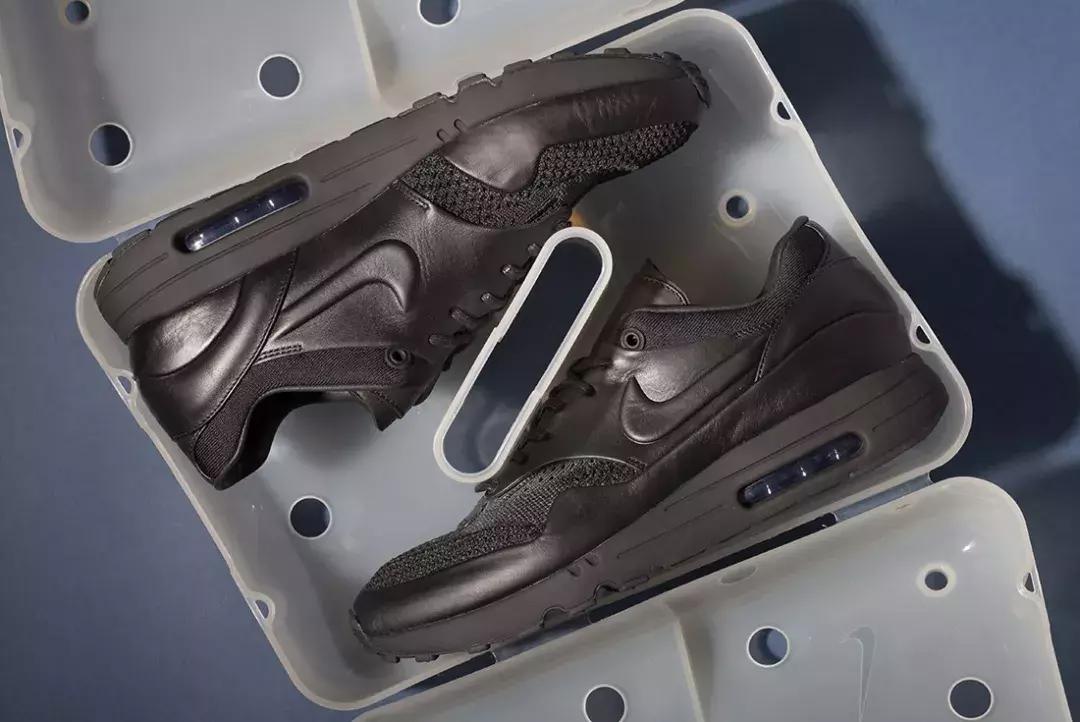 他设计了一堆“垃圾”,却让全世界拍手叫好