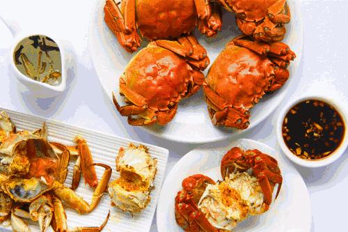 蟹黄味蟹香馥郁入口松脆,蟹黄的肥美鲜香