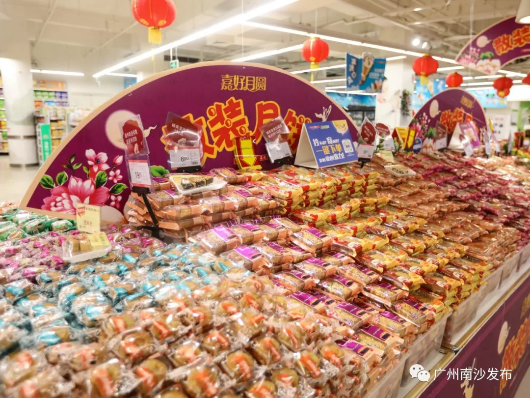 南沙月饼市场“花样”多多，微商手工和跨境月饼你pick了哪个？