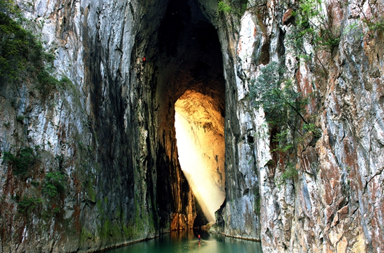 打卡最美紫云,遇见最美的霞光