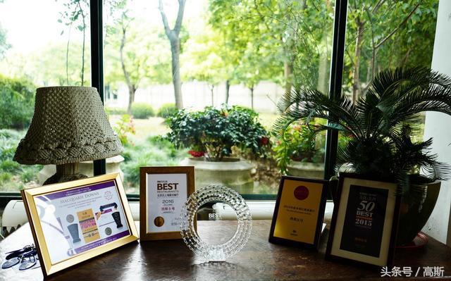 上海西郊5号餐厅40余万元天价账单,西郊5号天价餐厅