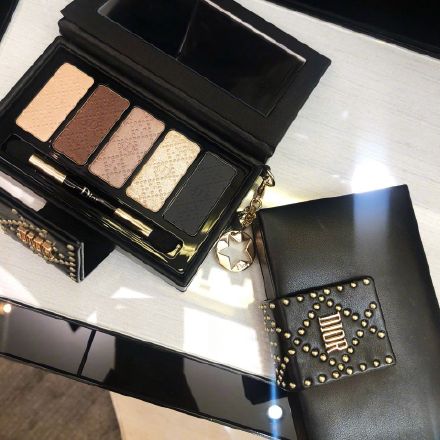 dior为何这么贵,dior莫名其妙给寄了礼盒