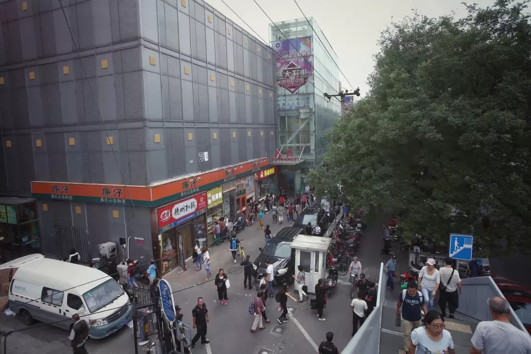 10天后，官园批发市场就没了！想怀念再去瞜一眼，顺便捡漏！