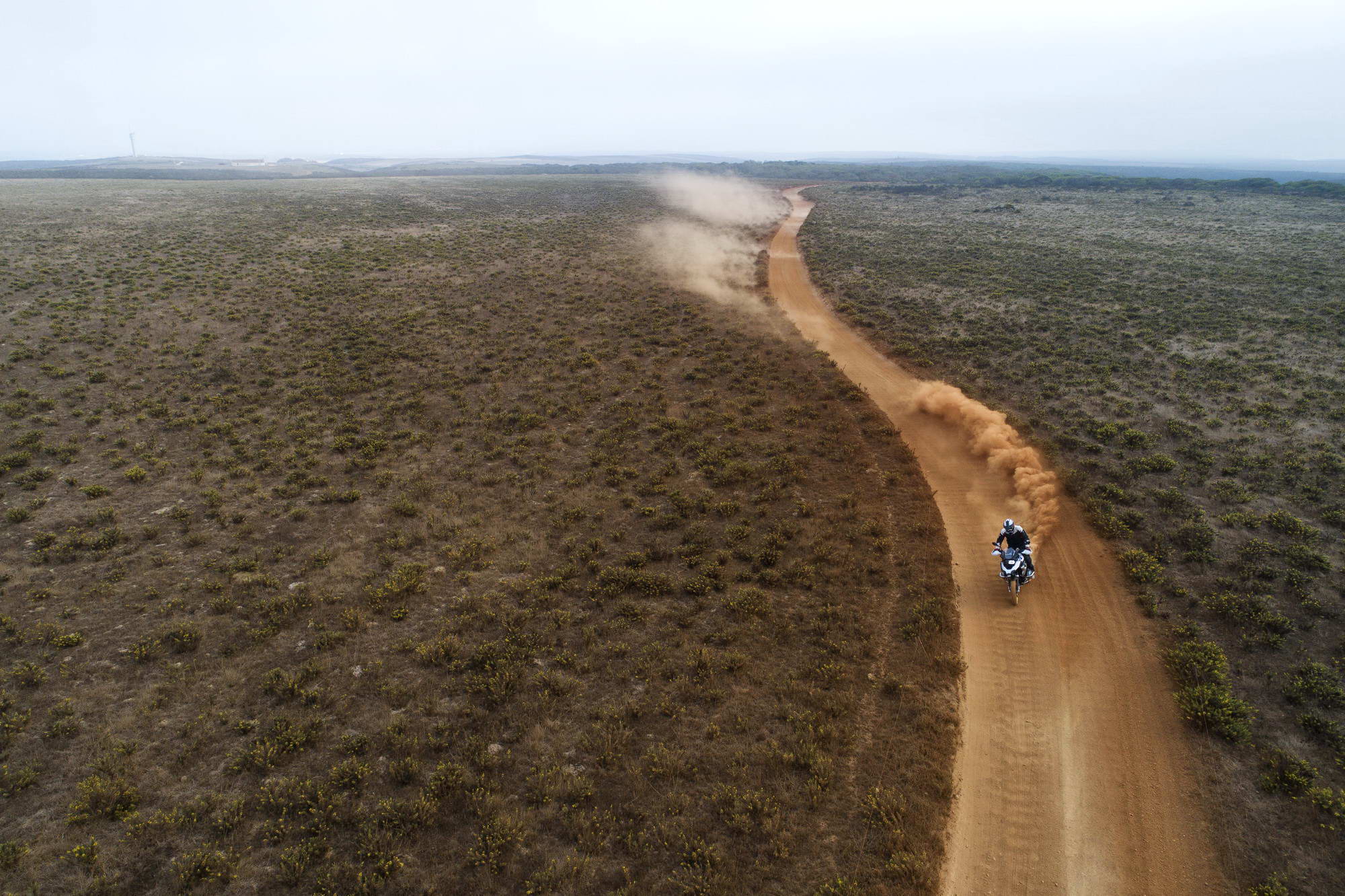 宝马r1250gshp版黑色款,高清宝马r1250gs壁纸