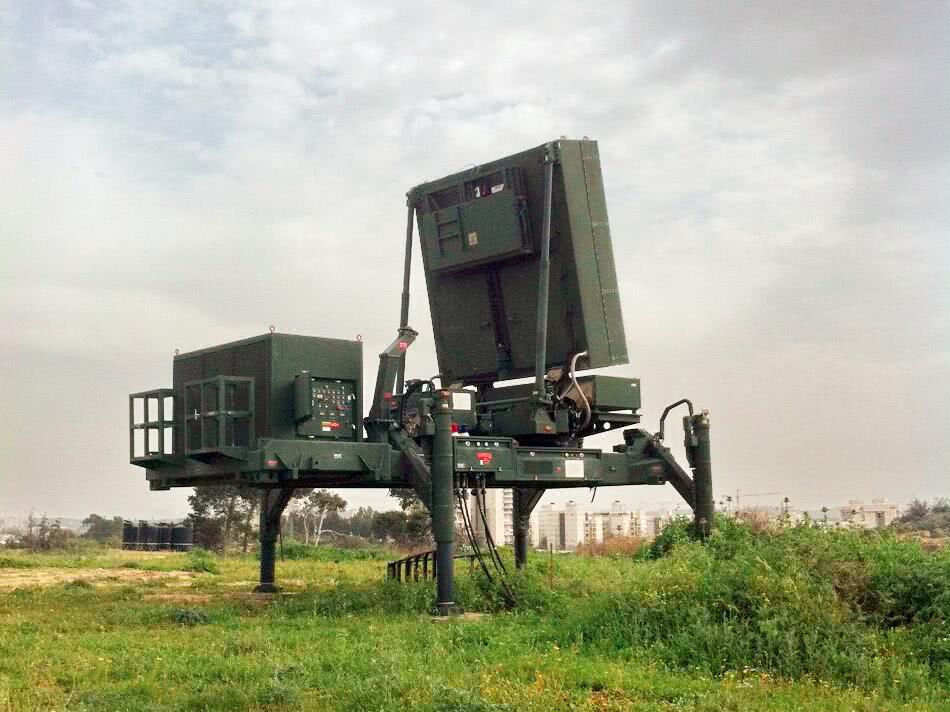 沙特打胡塞导弹,也门打沙特的导弹