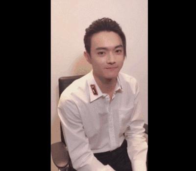 家暴炫富后，他又被粉丝教做人，这是今日份的快乐源泉！