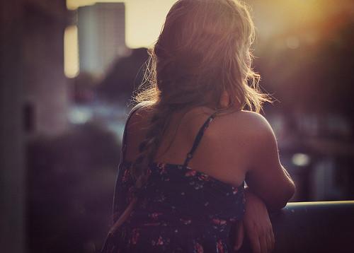 对玩游戏的人有好感,对玩得好的异性有好感