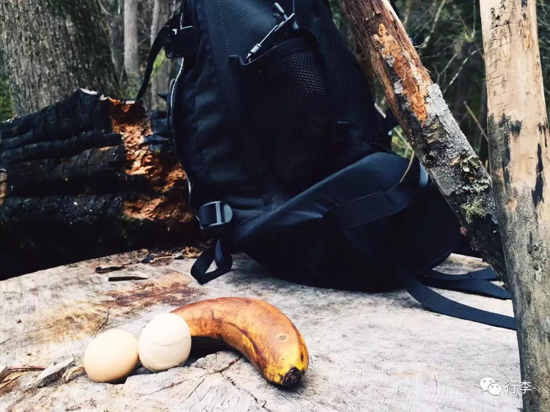 行李︱老艾：只要活着，谁不在路上