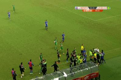 足球为什么中国不行,中国足球整体水平不高原因在哪里