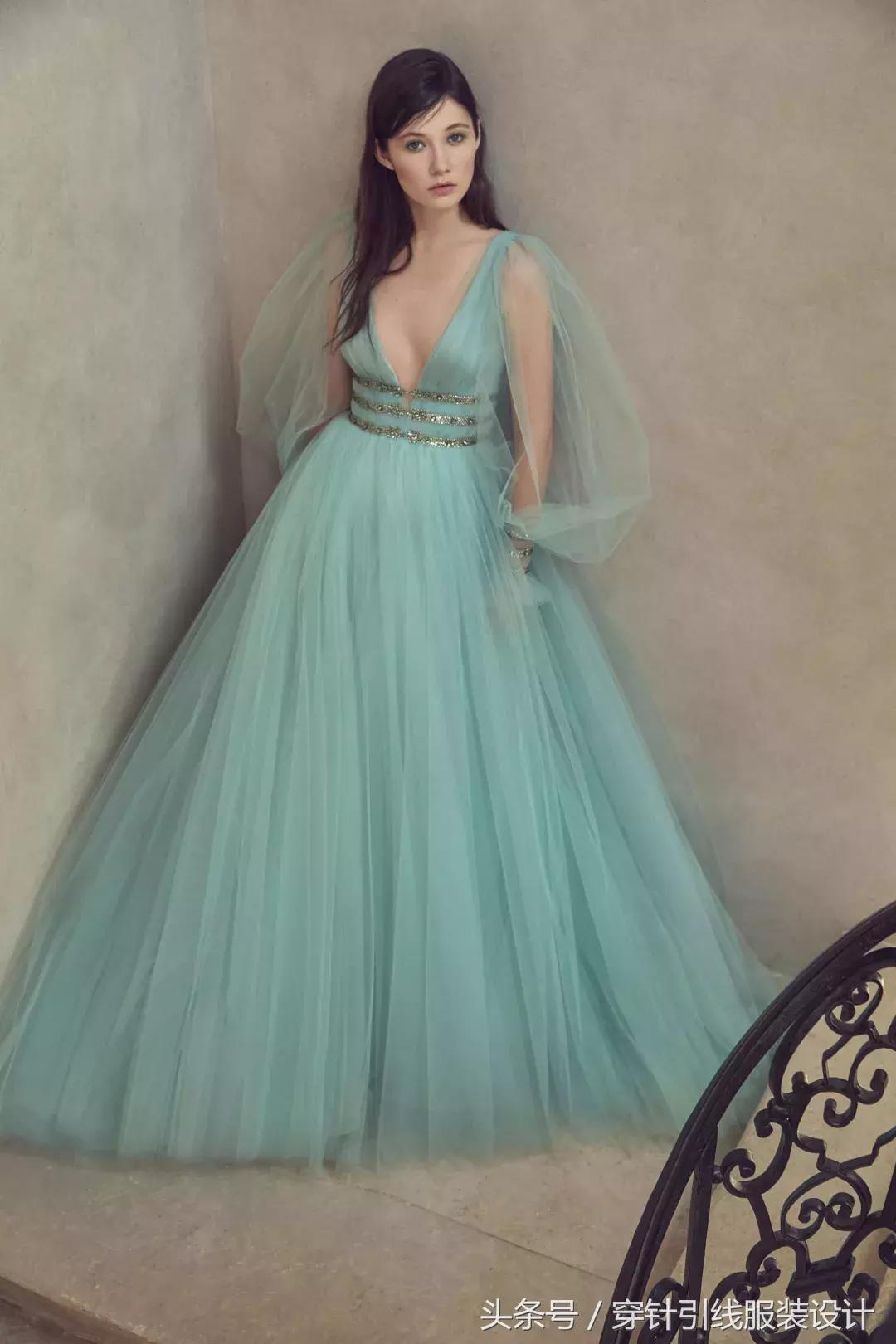 华美礼服｜MoniqueLhuillier细写法国乡村的诗意光景