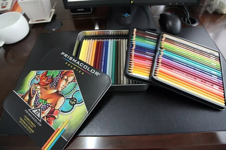 拥有800万超高人气，看看这位大神，是如何用水溶彩……