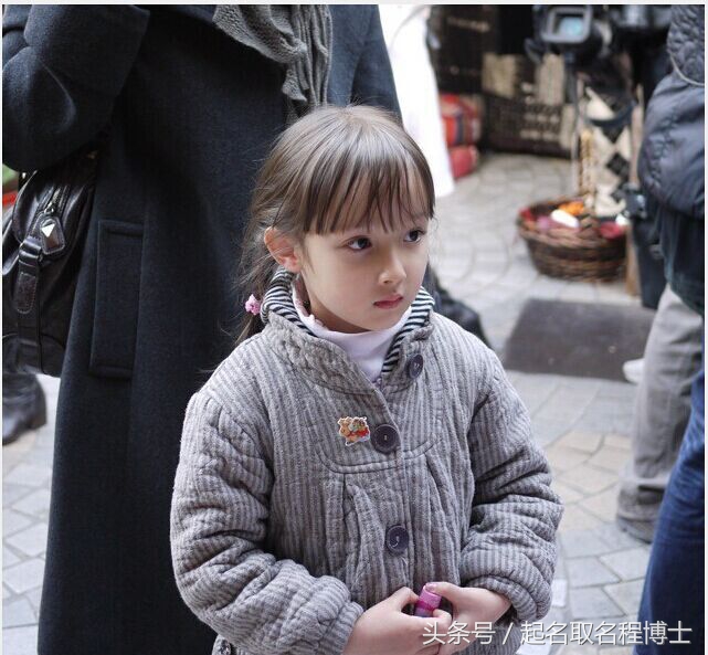 起名字大全2018诗经楚辞,起名字看诗经还是楚辞取名字好