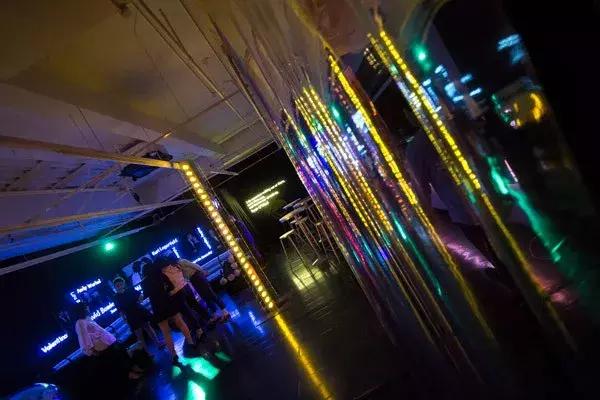 “再无纽约1970s”大型新媒体沉浸式体验摄影展在京开幕