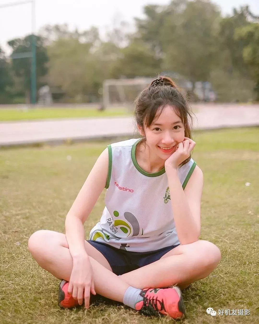 室内人像摆姿72变,人像摆姿100个技巧