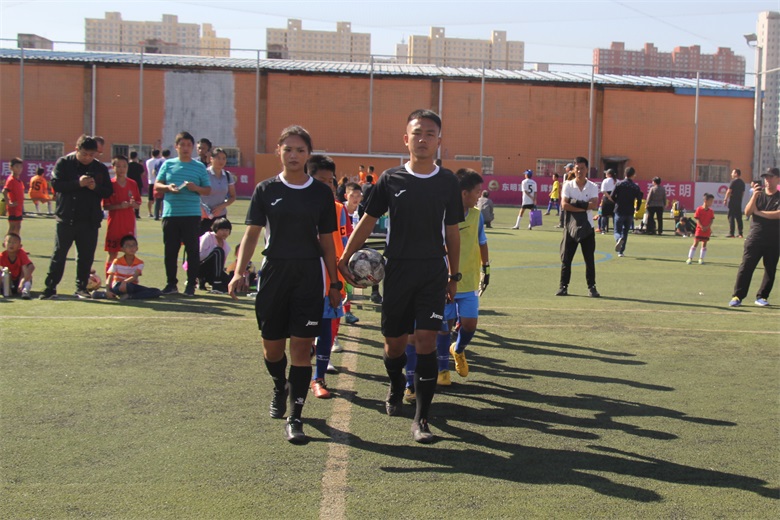 河北足坛名宿空降索福德东明家居杯我爱足球青少组娃娃组圆满落幕