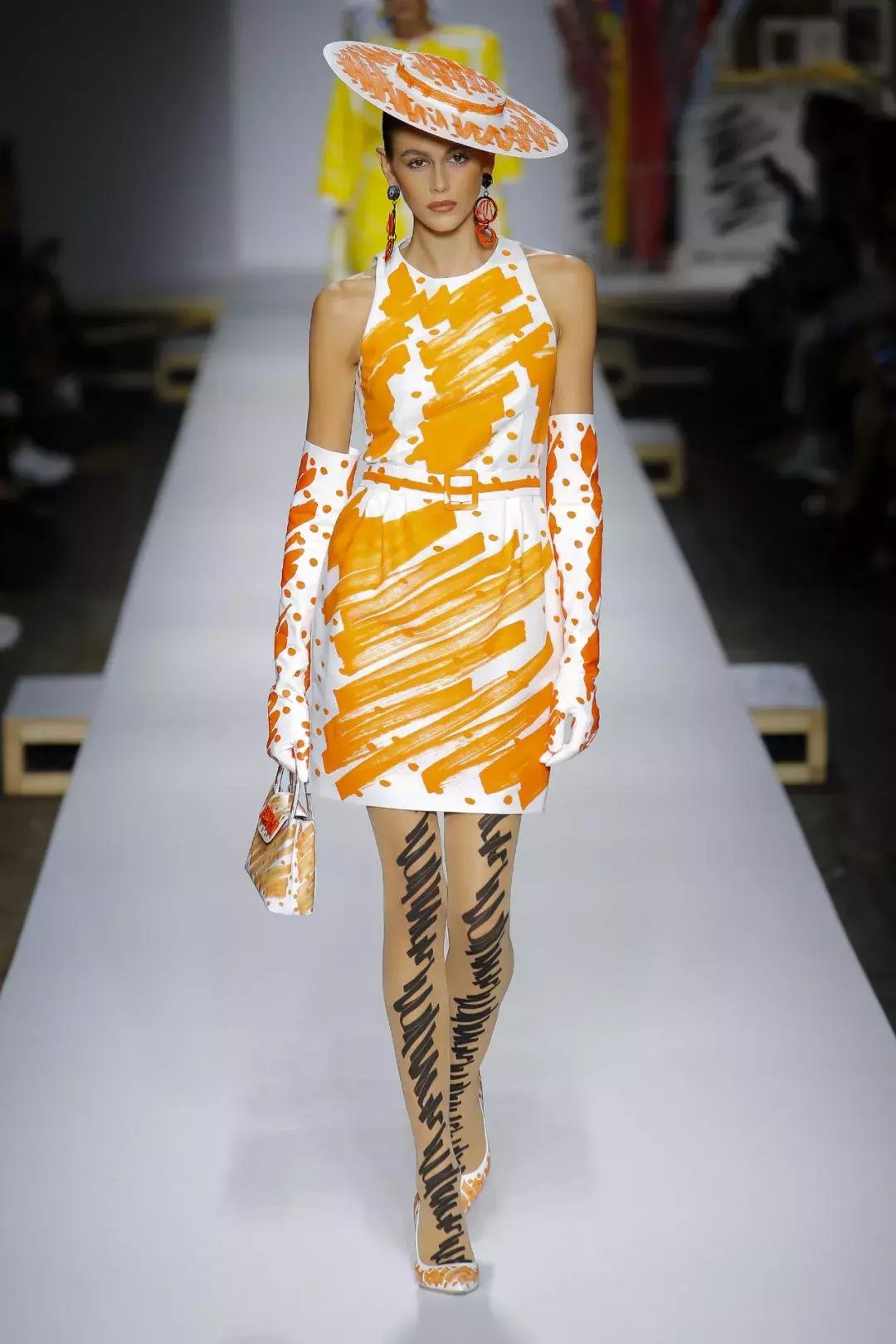 又有一波最新的美鞋美包来了看看我们是否为你种下了一片草原