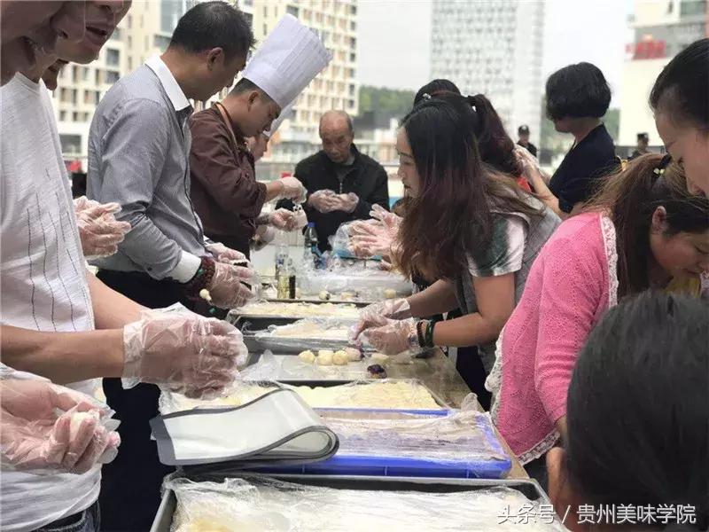 欢度中秋吃月饼,欢度中秋优惠巨献