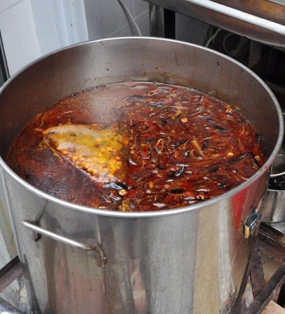 麻辣烫配方最正宗的是什么,四种风味麻辣烫怎样一锅出