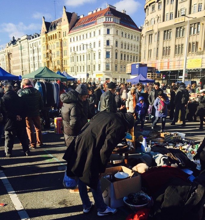 LV、Burberry只要半价？这些国外扫货圣地必须收藏！